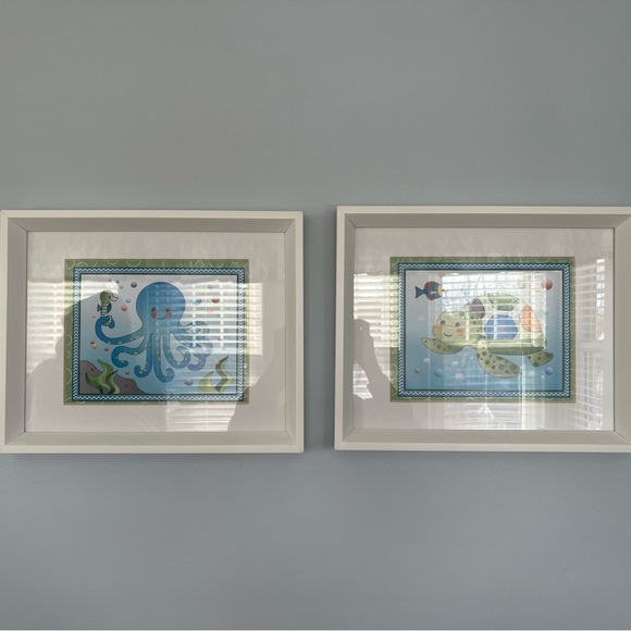 Gender Neutral Mobile, Crib Comforter, and Pictures - Picture 6 of 10